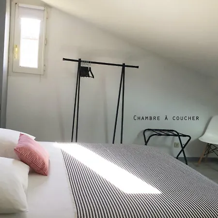 Charming Duplex With Terrace Historical Center 아파트